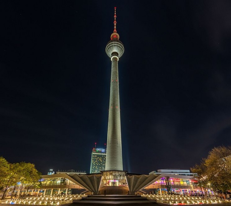 12. The Berliner Fernsehturm