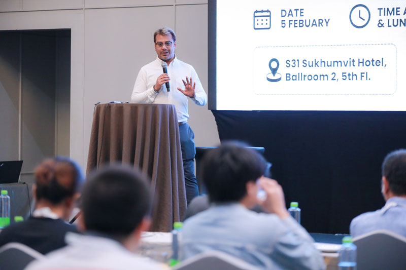 ทาง บริษัท ซินเนอร์จี้ซอฟต์ โซลูชั่น จำกัด ในฐานะตัวแทนจำหน่ายซอฟต์แวร์ Snaptrude ในประเทศไทย ร่วมกับ Snapturde Inc. และ Tech Data Advanced Solutions (Thailand) Limited  ได้ร่วมกันจัดงานสัมมนาพร้อมเปิดตัว Snaptrude ในหัวข้อ Exclusive Launch of Snaptrude: Unleash Your Creative Vision with Snaptrude ณ S31 Sukhumit Hotel โดยทุกท่านจะได้สัมผัสประสบการณ์กับ Snaptrude ซอฟต์แวร์ออกแบบ 3D ที่ใช้งานง่ายในไม่กี่คลิก ผู้ช่วยใหม่ที่ทรงพลังสำหรับสถาปนิก เพื่อเปิดโอกาสสู่ความเป็นไปได้ใหม่ ๆ ในการออกแบบเชิง Concept Design! และการประกาศเปิดตัวราคาจำหน่ายในประเทศไทยเป็นครั้งแรก เมื่อวันที่ 5 กุมภาพันธ์ 2568 ที่ผ่านมา​